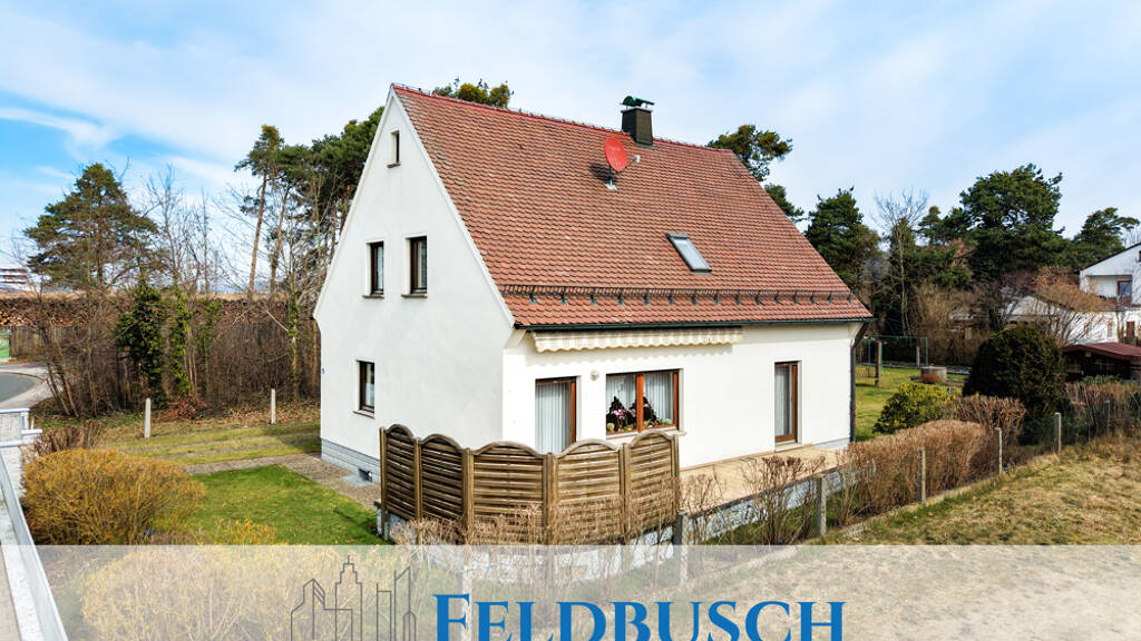 Einfamilienhaus zum Kauf 349.000 € 5 Zimmer 136,6 m² 830 m² Grundstück Neumarkt Neumarkt in der Oberpfalz 92318