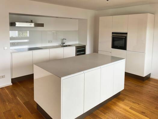 Wohnung zur Miete 1.900 € 4 Zimmer 127 m² Geschoss EG/2 frei ab 01.09.2025 Frauenkopf Stuttgart 70184
