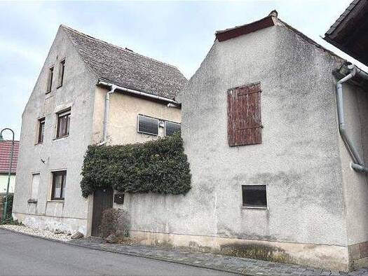 Einfamilienhaus zum Kauf 30.000 € 4 Zimmer 110 m² 198 m² Grundstück Burgscheidungen Laucha an der Unstrut 06636