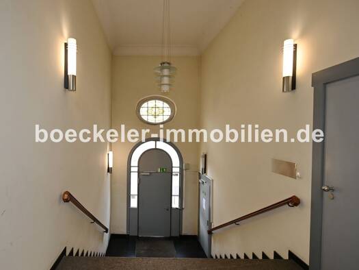 Büro zur Miete provisionsfrei 1.950 € 8 Zimmer 325 m² Bürofläche Burgwerben Weißenfels 06667