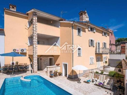 Einfamilienhaus zum Kauf 730.000 € 13 Zimmer 537 m² Fažana Fažana 52212