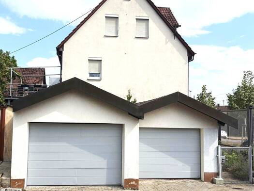 Einfamilienhaus zum Kauf 359.000 € 8 Zimmer 140 m² 380 m² Grundstück Stadtgebiet Göppingen 73035