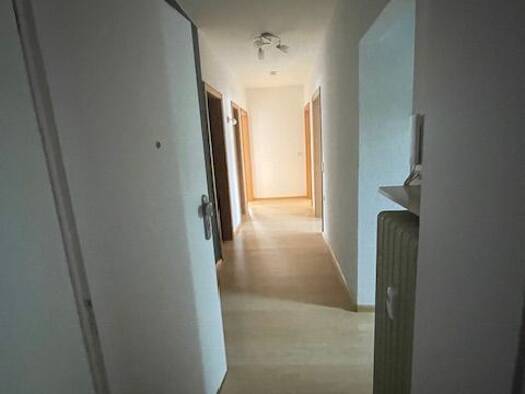 Wohnung zur Miete 450 € 2 Zimmer 67 m² Geschoss 2/3 frei ab sofort Süd Remscheid 42855