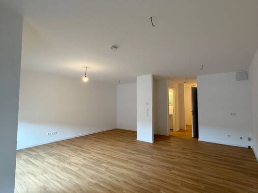 Studio zur Miete 750 € 1 Zimmer 51 m² Geschoss 1/4 frei ab sofort Yalova Straße 4 Rottenburg Rottenburg am Neckar 72108