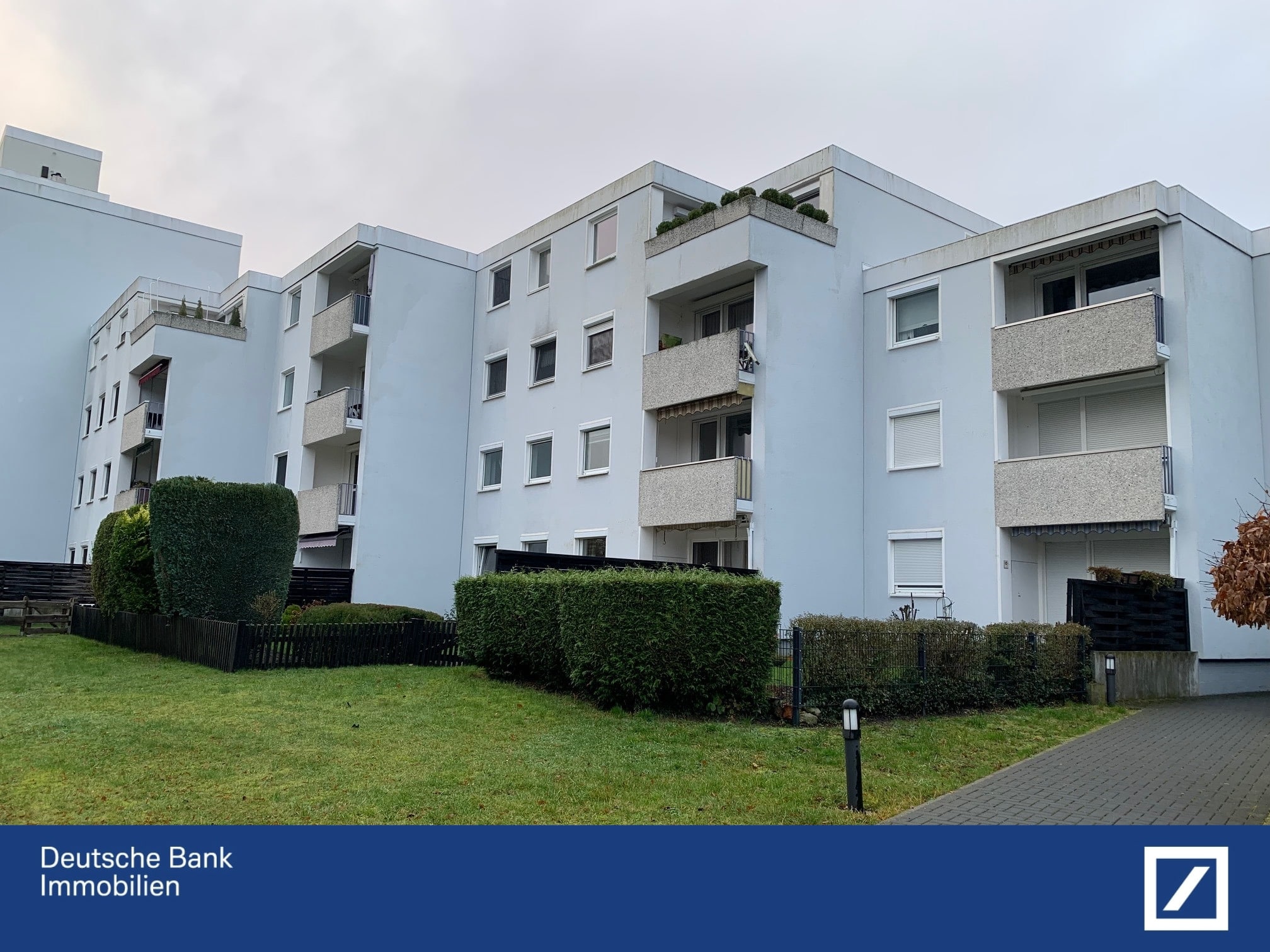 Wohnung zum Kauf 129.000 € 3 Zimmer 75 m²<br/>Wohnfläche 1.<br/>Geschoss Alt-Wolfsburg Wolfsburg 38448