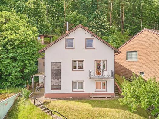 Einfamilienhaus zum Kauf 285.000 € 7 Zimmer 140 m² 966 m² Grundstück Kindsbach 66862