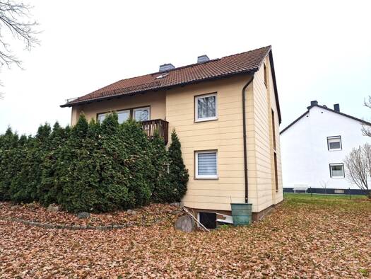 Mehrfamilienhaus zum Kauf 260.000 € 8 Zimmer 155 m² 792 m² Grundstück Innenstadt Hof 95032