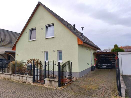 Einfamilienhaus zum Kauf 369.000 € 4 Zimmer 110 m² 540 m² Grundstück Petersdorf Landsberg 06188