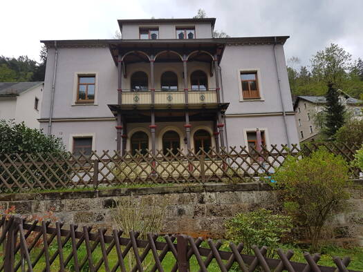 Mehrfamilienhaus zum Kauf als Kapitalanlage geeignet 875.000 € 12 Zimmer 332 m² 1.960 m² Grundstück Pflanzengarten Ostrau Bad Schandau 01814