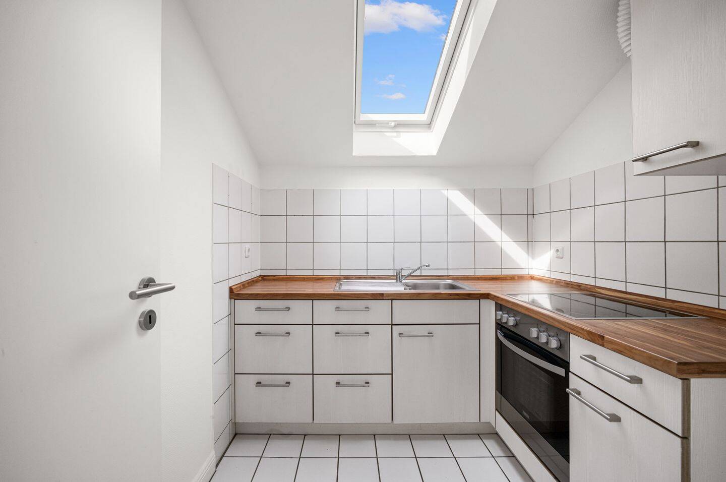 Property thumbnail 9