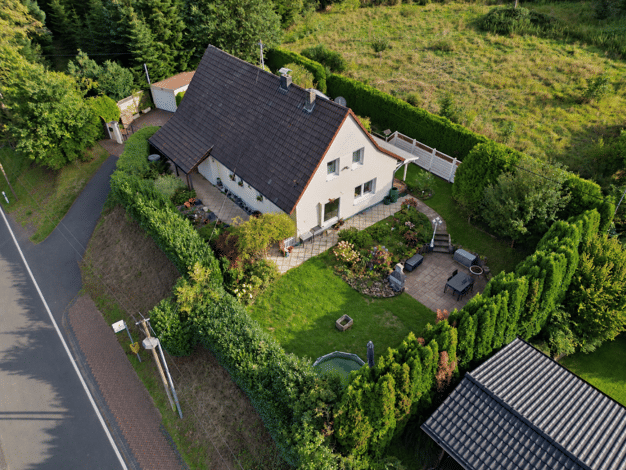 Einfamilienhaus zum Kauf 395.000 € 6 Zimmer 172,9 m² 758 m² Grundstück Sommershof Hennef (Sieg) 53773