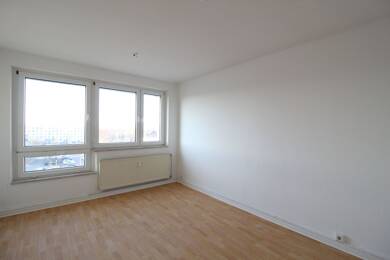 Wohnung zur Miete 379 € 3 Zimmer 65,3 m² 6. Geschoss Salbker Str. 8 Leipziger Str. Magdeburg 39120