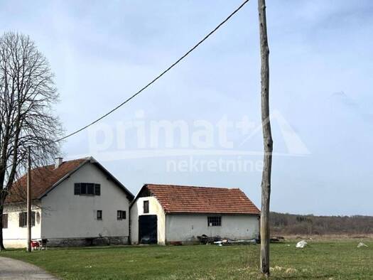 Haus zum Kauf 100.000 € 2 Zimmer 100 m² Plaški