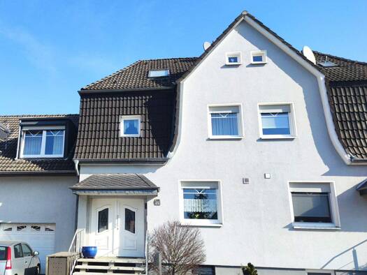 Reihenmittelhaus zum Kauf 289.000 € 7 Zimmer 270 m² 345 m² Grundstück frei ab 01.03.2026 Ickern Castrop-Rauxel 44581