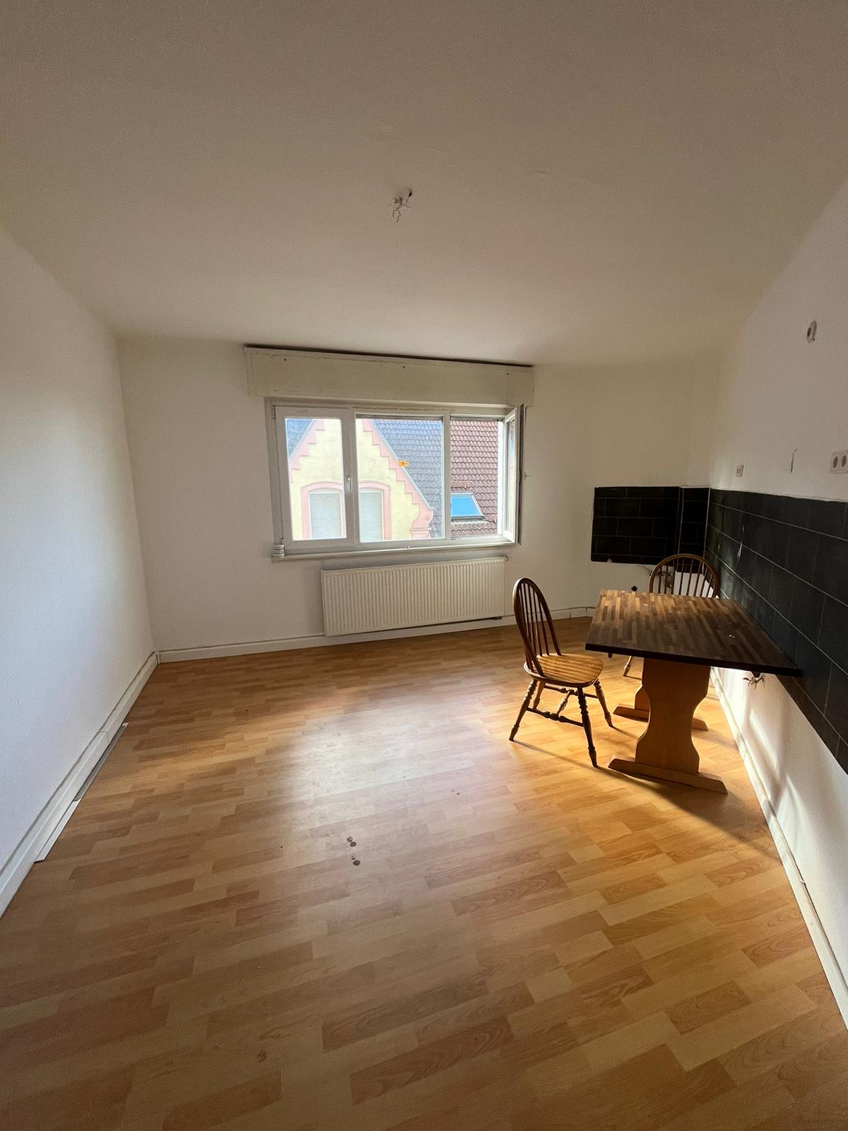 Wohnung zur Miete 400 € 2 Zimmer 65 m²<br/>Wohnfläche ab sofort<br/>Verfügbarkeit Fröhnstraße Westl. Stadtgeb. - Imserbühl-Gottelsberg Pirmasens 66953