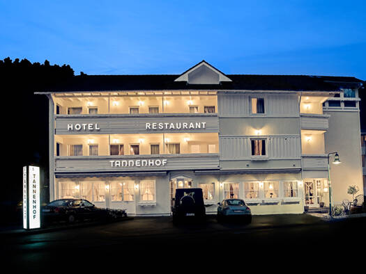 Gastronomie/Hotel zur Miete 5.500 € 1.350 m² Gastrofläche 2.206 m² Grundstück Lauterbach 78730
