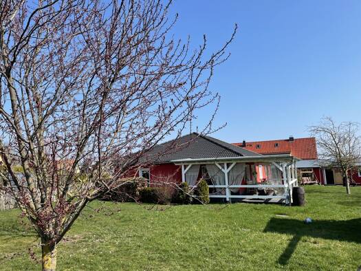 Einfamilienhaus zum Kauf 420.000 € 135 m² 1.686 m² Grundstück Neujanisroda Naumburg (Saale) 06618