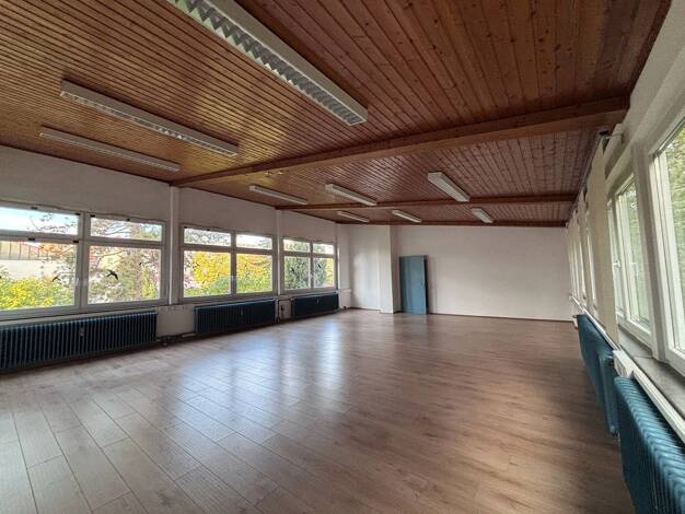 Bürofläche zur Miete provisionsfrei 980 € 130 m² Bürofläche Bunsenstraße 22 Böblingen Böblingen 71032