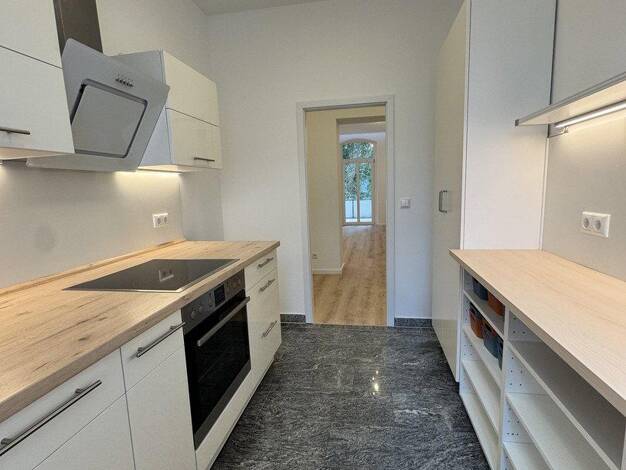 Wohnung zur Miete 850 € 2 Zimmer 70 m² 2. Geschoss Innenstadt Halle (Saale) 06108