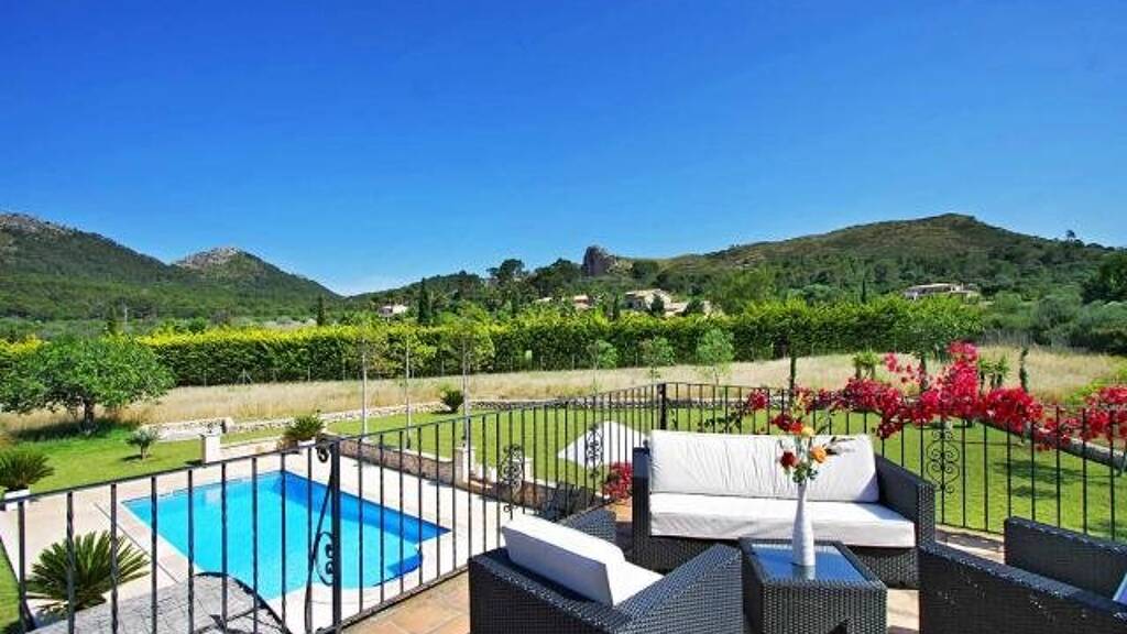 Mehrfamilienhaus zum Kauf 1.325.000 € 320 m² 25.148 m² Grundstück Alcudia 07400