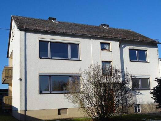 Mehrfamilienhaus zum Kauf 149.000 € 6 Zimmer 157,1 m² 900 m² Grundstück Trogen 95183