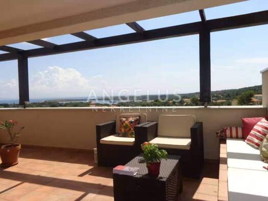 Wohnung zur Miete 950 € 3 Zimmer 70 m² 1. Geschoss Liznjan