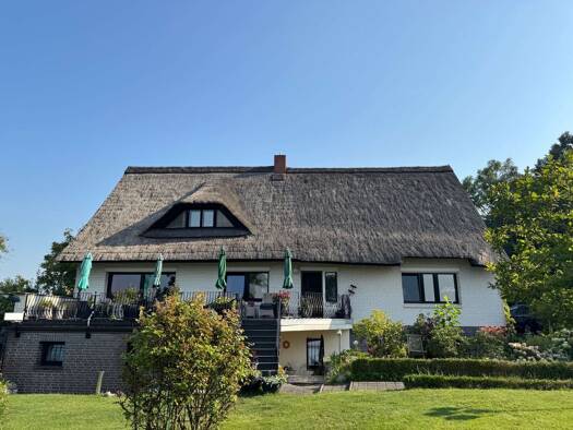 Einfamilienhaus zum Kauf 395.000 € 6 Zimmer 267 m² 1.923 m² Grundstück Hornstorf Hornstorf 23974