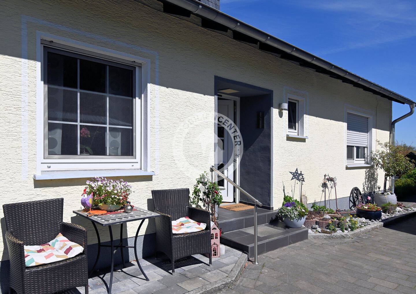 Mehrfamilienhaus zum Kauf - Ansicht 2