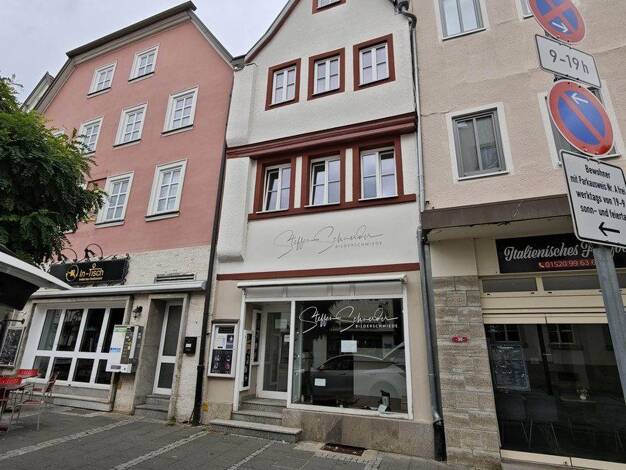 Reihenmittelhaus zum Kauf provisionsfrei 199.900 € 8 Zimmer 220 m² 149 m² Grundstück Spörleinstraße 32 Bad Neustadt Bad Neustadt an der Saale 97616