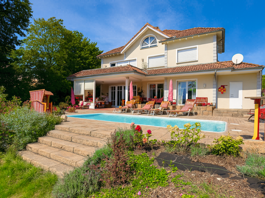 Mehrfamilienhaus zum Kauf provisionsfrei 1.450.000 € 9 Zimmer 374 m² 869 m² Grundstück Leichlingen Leichlingen 42799