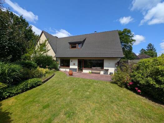 Einfamilienhaus zum Kauf 795.000 € 7,5 Zimmer 184 m² 899 m² Grundstück Lurup Altona 22549