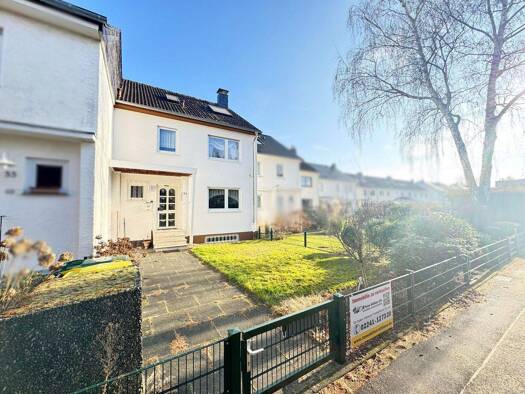 Reihenmittelhaus zum Kauf 399.000 € 7 Zimmer 142 m² 237 m² Grundstück Niederpleis Sankt Augustin / Niederpleis 53757