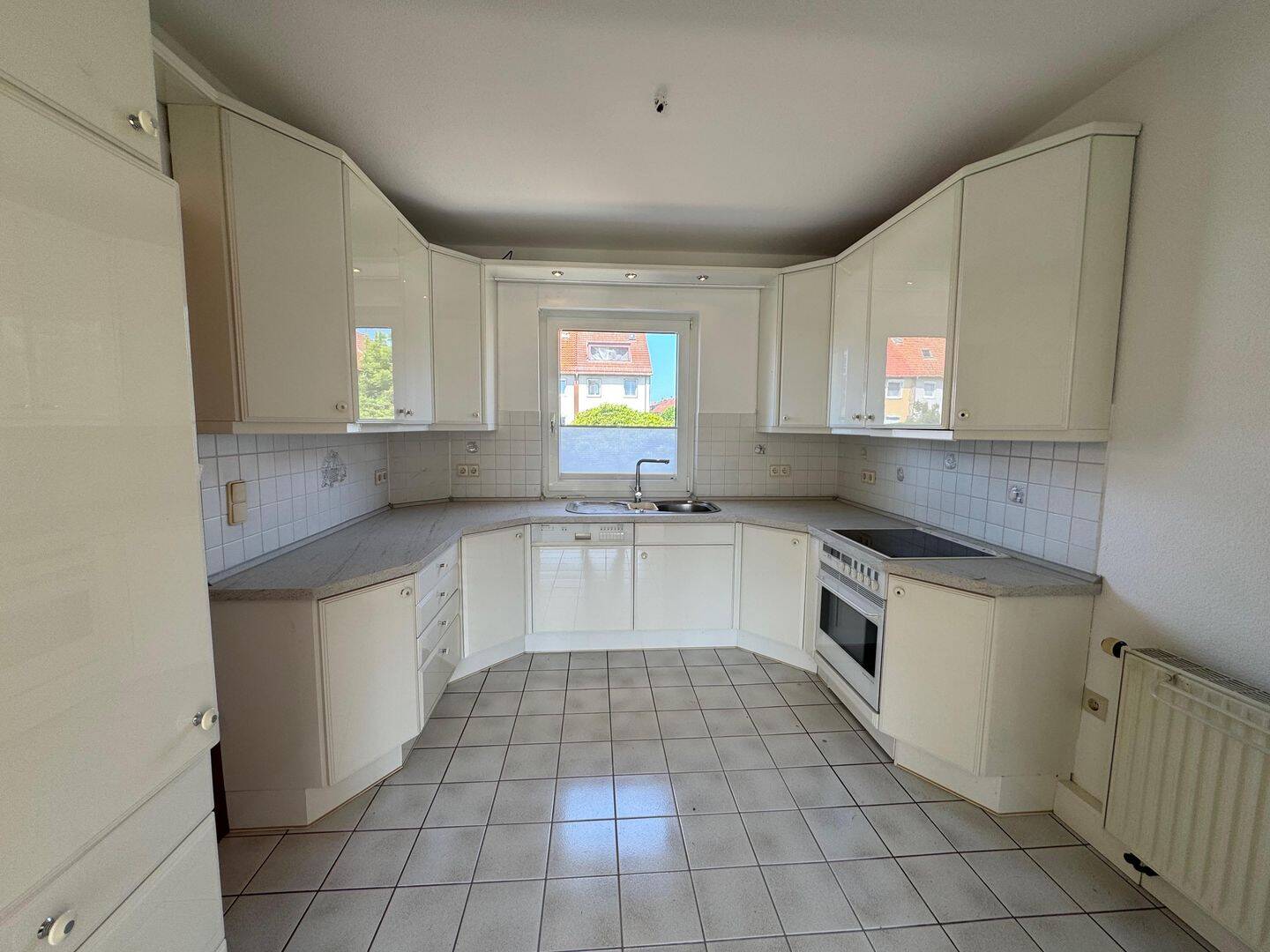 Property thumbnail 7