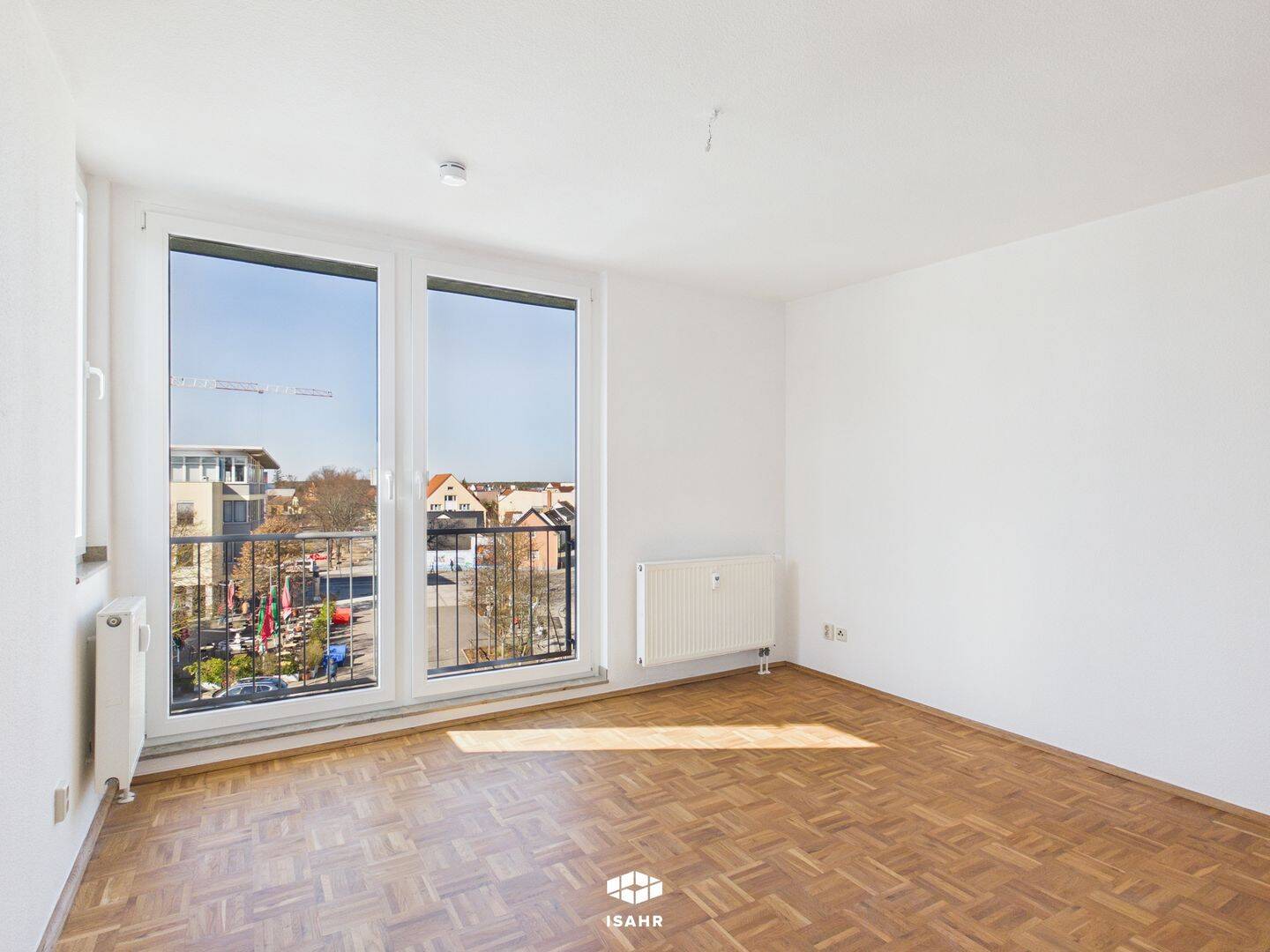 Immobilie in Senftenberg - Modernisierte 4-Zimmer-Maisonettewohnung mit Terrasse und Garage - nur 350 m zum Senftenberger See - Bild 2