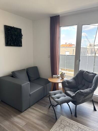 Wohnung zur Miete 800 € 2 Zimmer 66 m² Geschoss 4/4 Südbahnhof / John-F.-Kennedy-Siedlung Heilbronn 74074