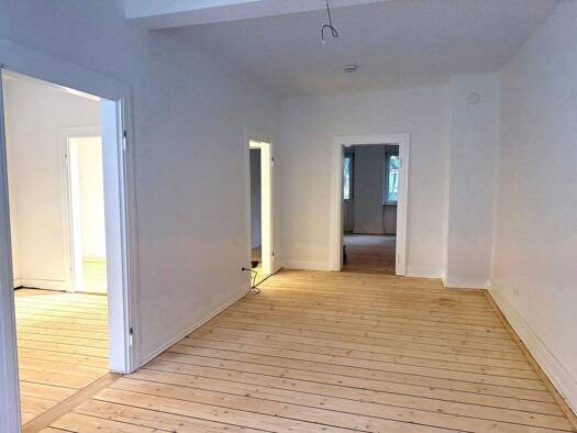 Wohnung zur Miete 1.450 € 4 Zimmer 118 m² 3. Geschoss frei ab 01.03.2026 Gluckstraße 12 Mühlburg Karlsruhe 76185