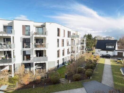 Wohnung zur Miete 1.560 € 3,5 Zimmer 95 m² Geschoss 3/4 frei ab sofort Baltrumer Straße 10 Thon Nürnberg 90425