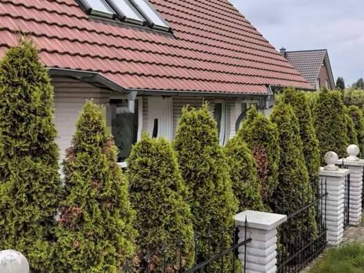 Einfamilienhaus zum Kauf 695.000 € 6 Zimmer 220 m² 740 m² Grundstück frei ab sofort Wittenberger Straße 15 Neustadt Neustadt am Rübenberge 31535