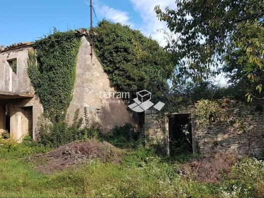 Einfamilienhaus zum Kauf 150.000 € 5 Zimmer 300 m² Gračišće 52403