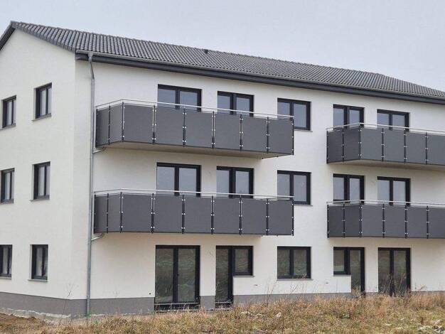 Wohnung zur Miete 1.198 € 4 Zimmer 93,6 m² 2. Geschoss frei ab 01.05.2026 Tribseer Stralsund 18437