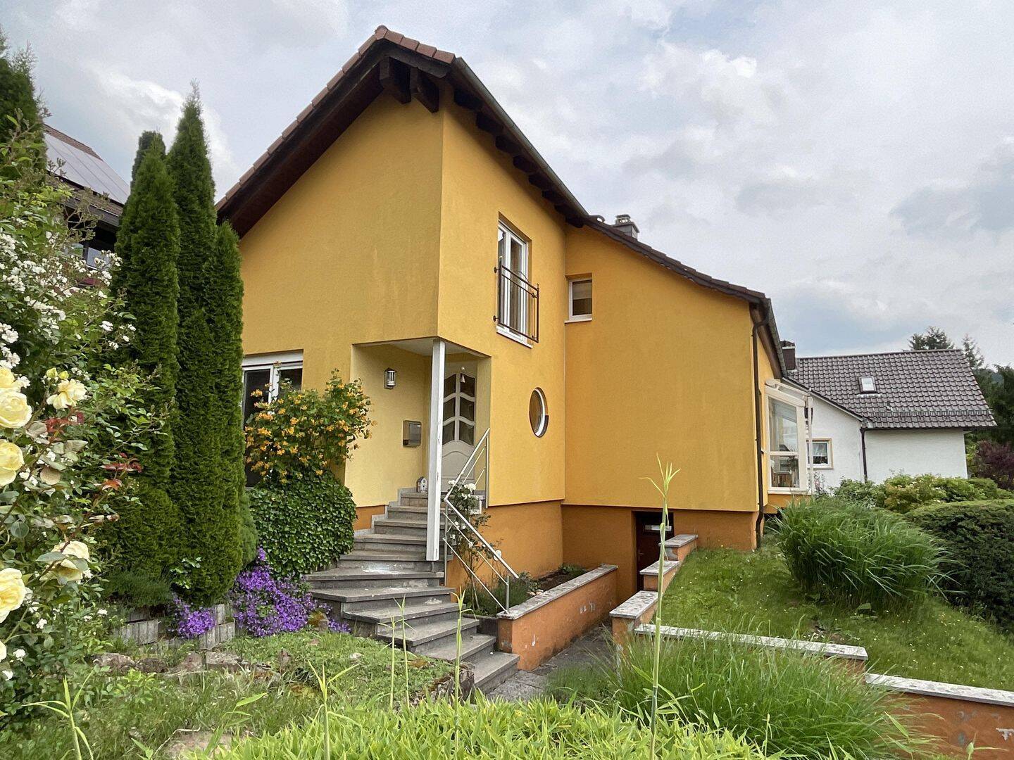 Einfamilienhaus zum Kauf - Ansicht 2