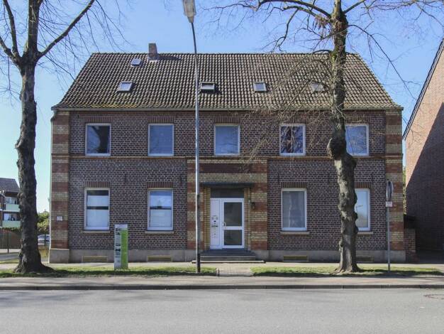 Mehrfamilienhaus zum Kauf als Kapitalanlage geeignet 450.000 € 16 Zimmer 410 m² 526 m² Grundstück Uedem 47589