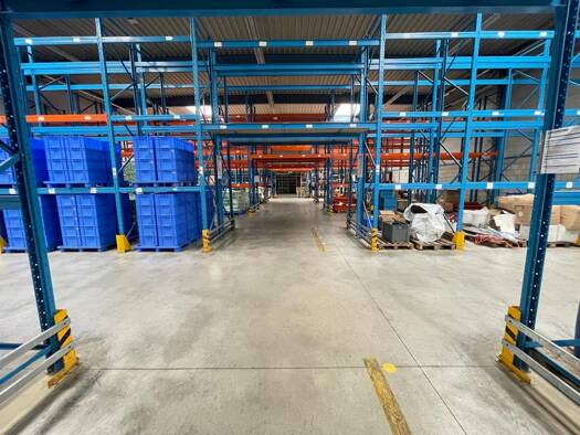 Lagerhalle zur Miete 4.200 m² Lagerfläche teilbar ab 4.200 m² Dortmund 44287