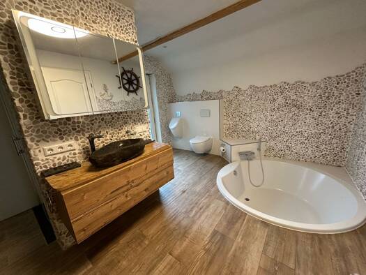 Wohnung zur Miete 885 € 2 Zimmer 64 m² Geschoss EG/2 frei ab sofort Weilheim Weilheim an der Teck 73235