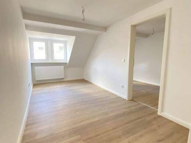 Wohnung zur Miete 560 € 2 Zimmer 40 m² 3. Geschoss frei ab sofort Ottostraße 11 Innenstadt Fürth 90762