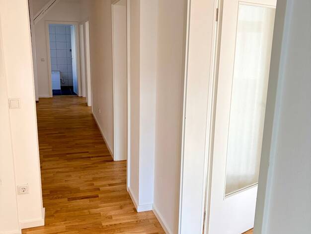 Wohnung zur Miete 880 € 4 Zimmer 73,2 m² 4. Geschoss Schweinauer Str. 37a St Leonhard Nürnberg 90439