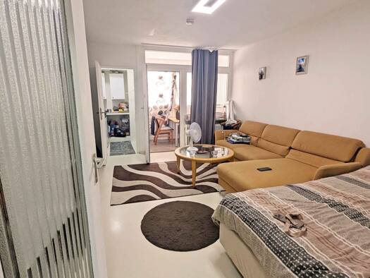 Wohnung zum Kauf 140.000 € 1 Zimmer 29,5 m² 3. Geschoss frei ab 01.01.2026 Rosenau Nürnberg 90429