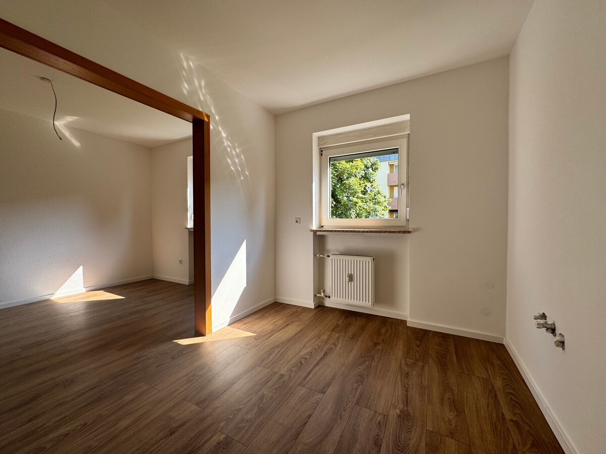 Wohnung zum Kauf 349.000 € 4 Zimmer 89,8 m²<br/>Wohnfläche 1.<br/>Geschoss Röthenbach West Nürnberg 90449