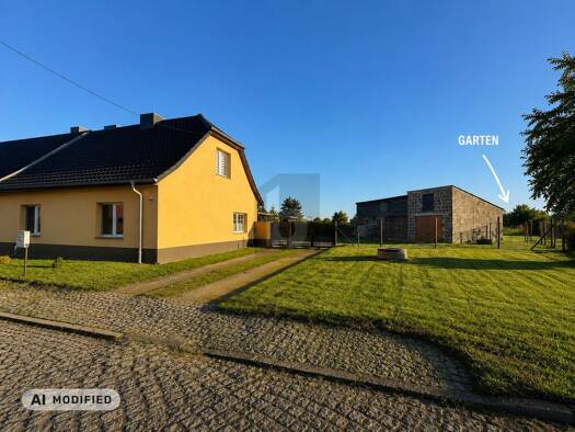 Doppelhaushälfte zum Kauf 129.000 € 4 Zimmer 95 m² 1.092 m² Grundstück Müsselmow Kuhlen-Wendorf 19412