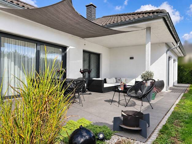 Einfamilienhaus zum Kauf provisionsfrei 749.000 € 4,5 Zimmer 146 m² 538 m² Grundstück Laupheim Laupheim 88471